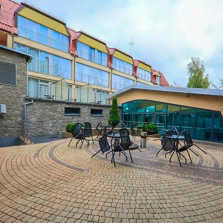 Hotel *** NAT Ustroń-2
